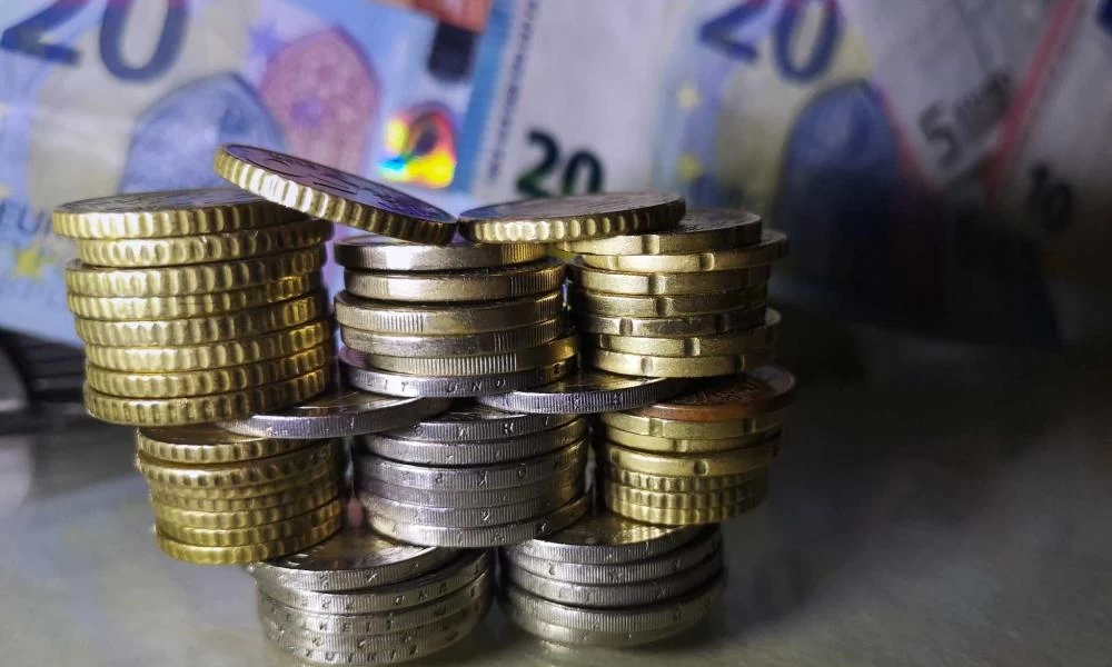 Ρύθμιση χρεών: Η Όμικρον και η χαμηλή συμμετοχή φέρνουν παράταση